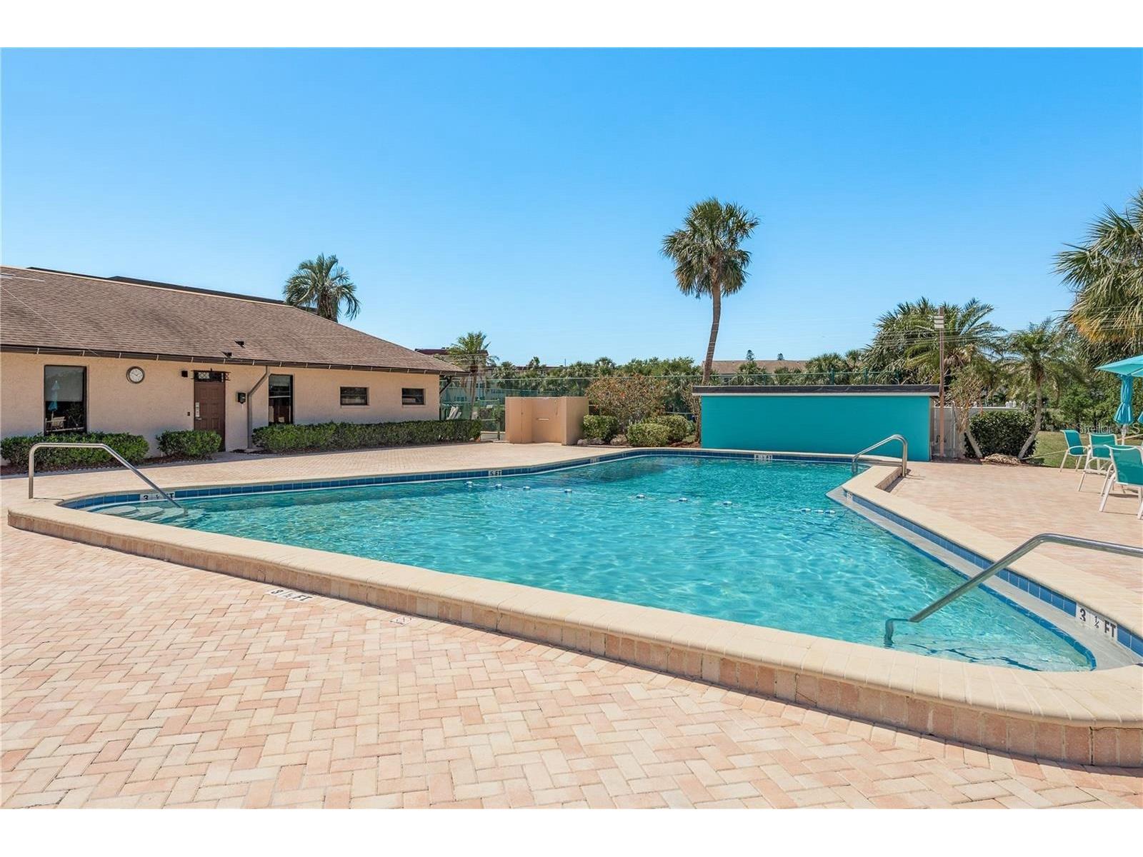 6425 Shoreline Drive #10503 Saint Petersburg FL 33708 TB8492968 image17