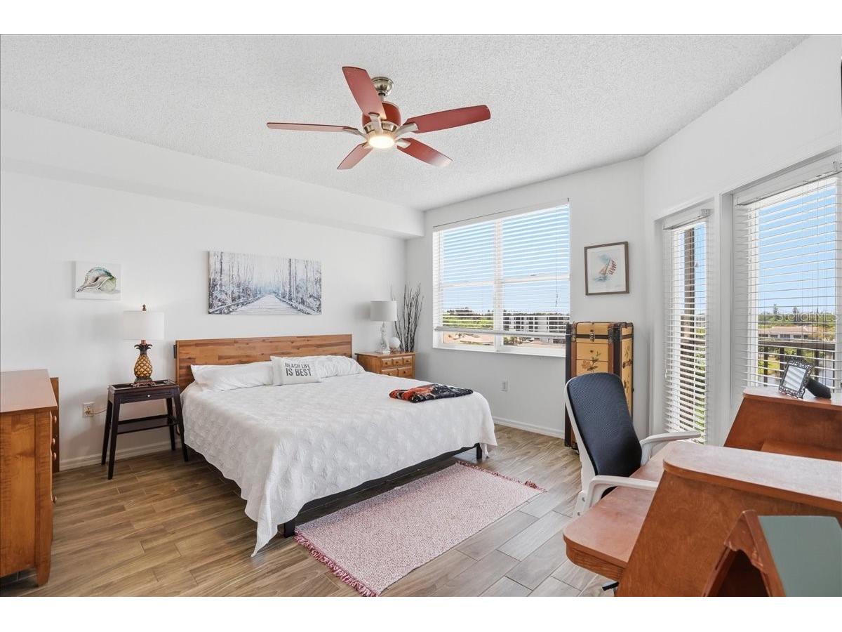 6425 Shoreline Drive #10503 Saint Petersburg FL 33708 TB8492968 image8