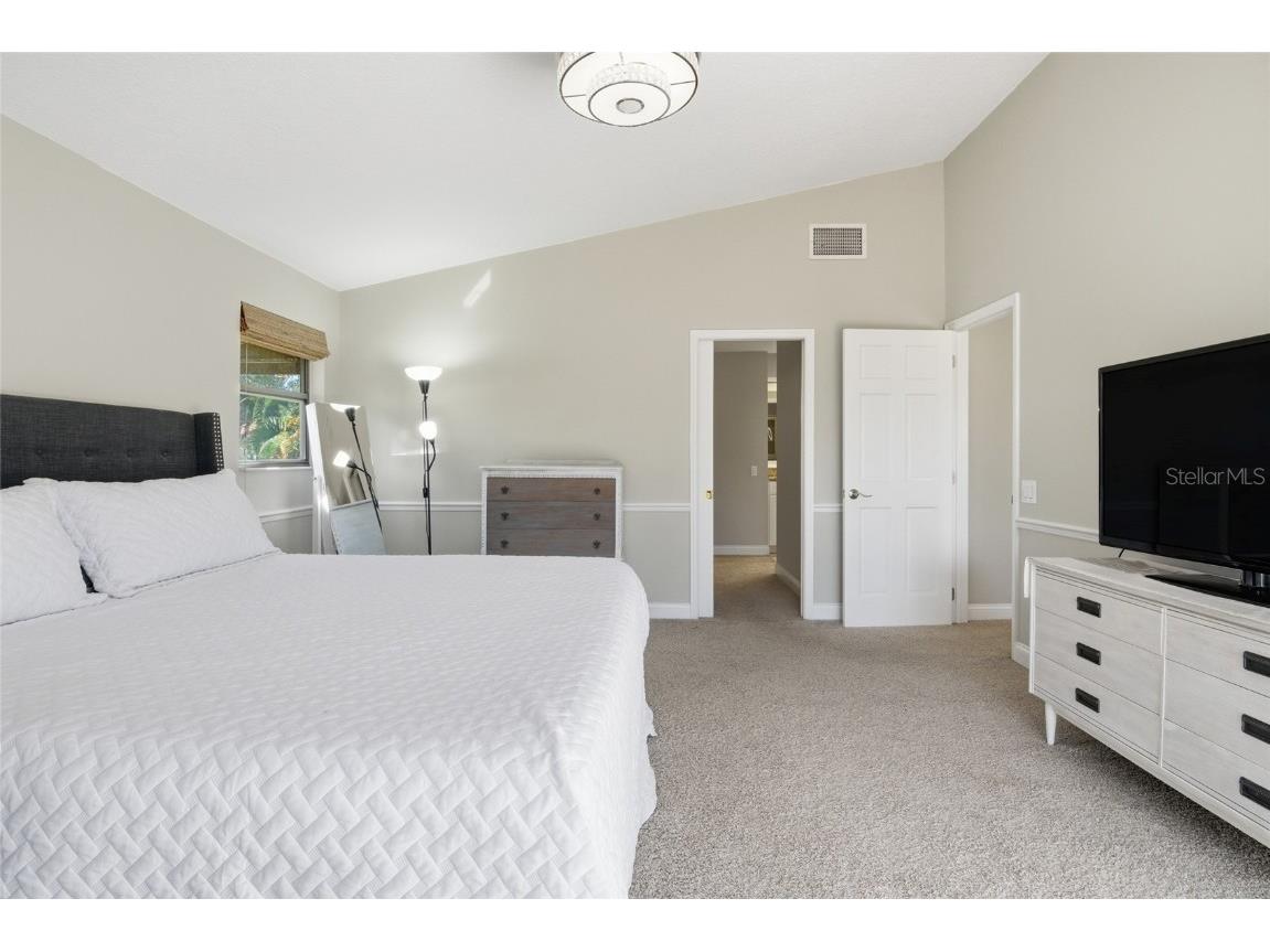 6425 Wellington Drive Orlando FL 32819 O6361790 image15