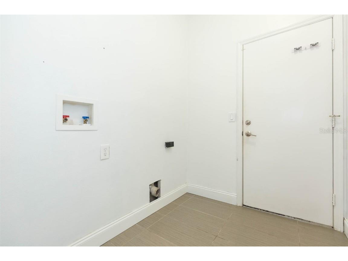 6426 31st Street S Saint Petersburg FL 33712 TB8366048 image15