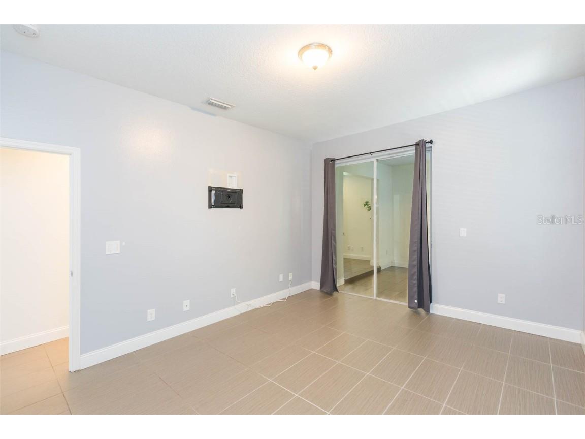 6426 31st Street S Saint Petersburg FL 33712 TB8366048 image27