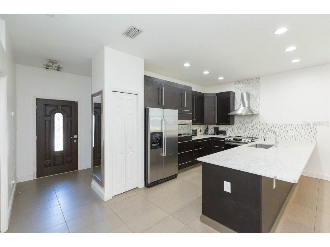 6426 31st Street S Saint Petersburg FL 33712 TB8366048 image5