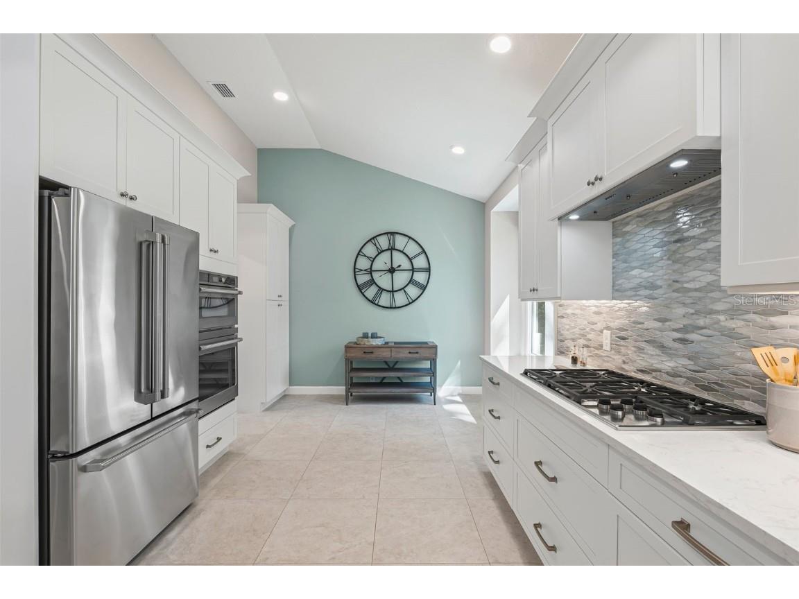 6426 Addington Place University Park FL 34201 A4659323 image18