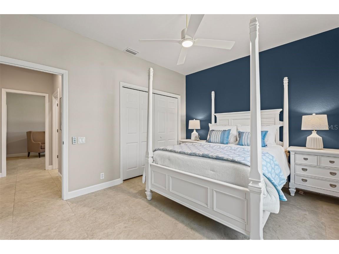 6426 Addington Place University Park FL 34201 A4659323 image35