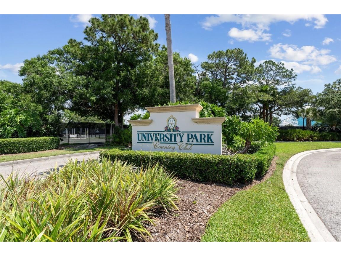 6426 Addington Place University Park FL 34201 A4659323 image44