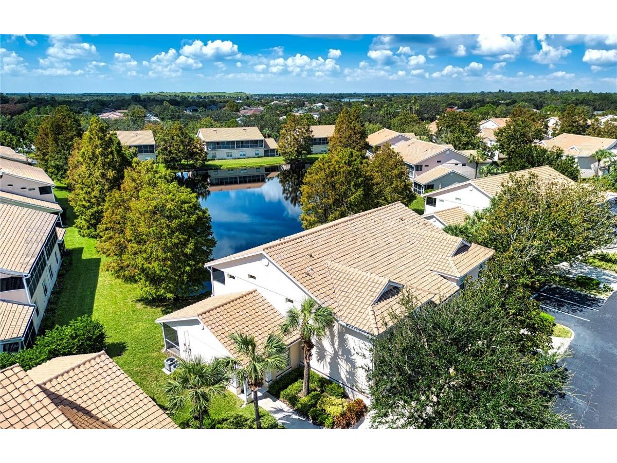 6426 Bay Cedar Lane #101 Bradenton FL 34203 A4665003 image3