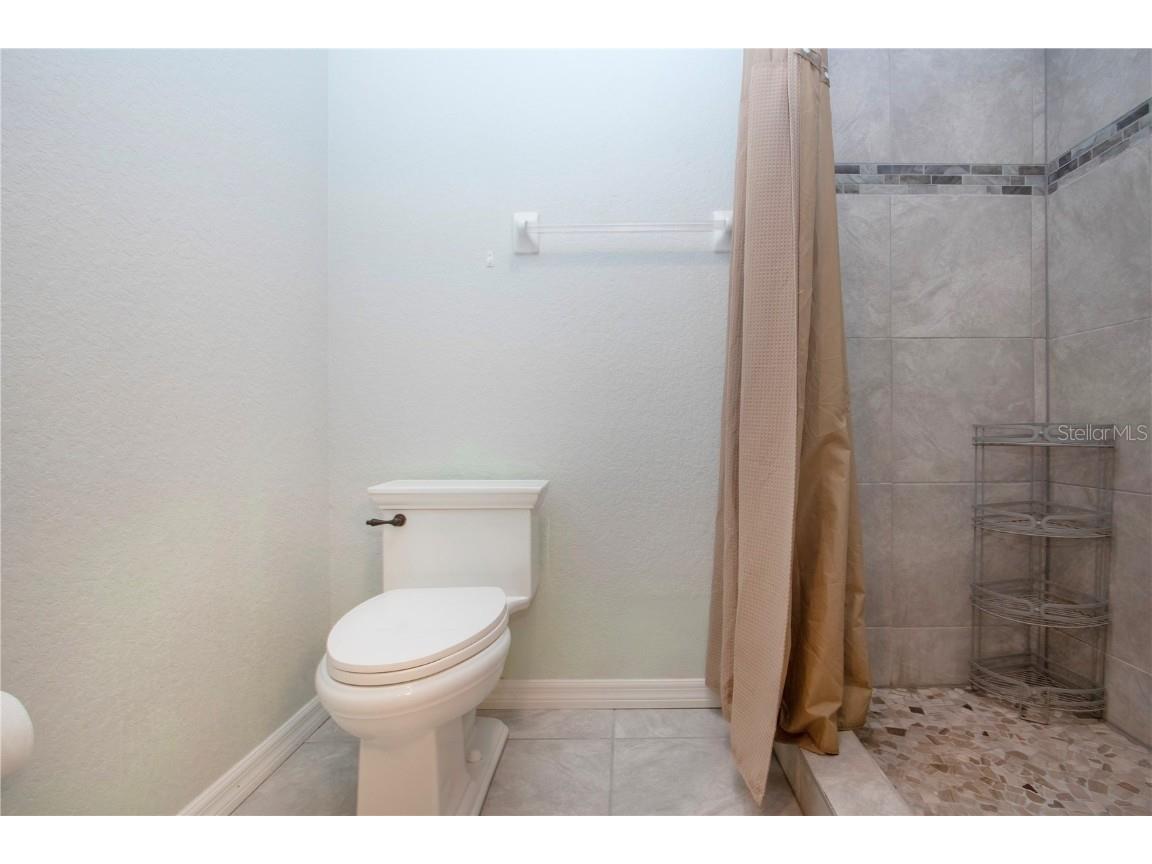 6426 Bay Cedar Lane #101 Bradenton FL 34203 A4665003 image32