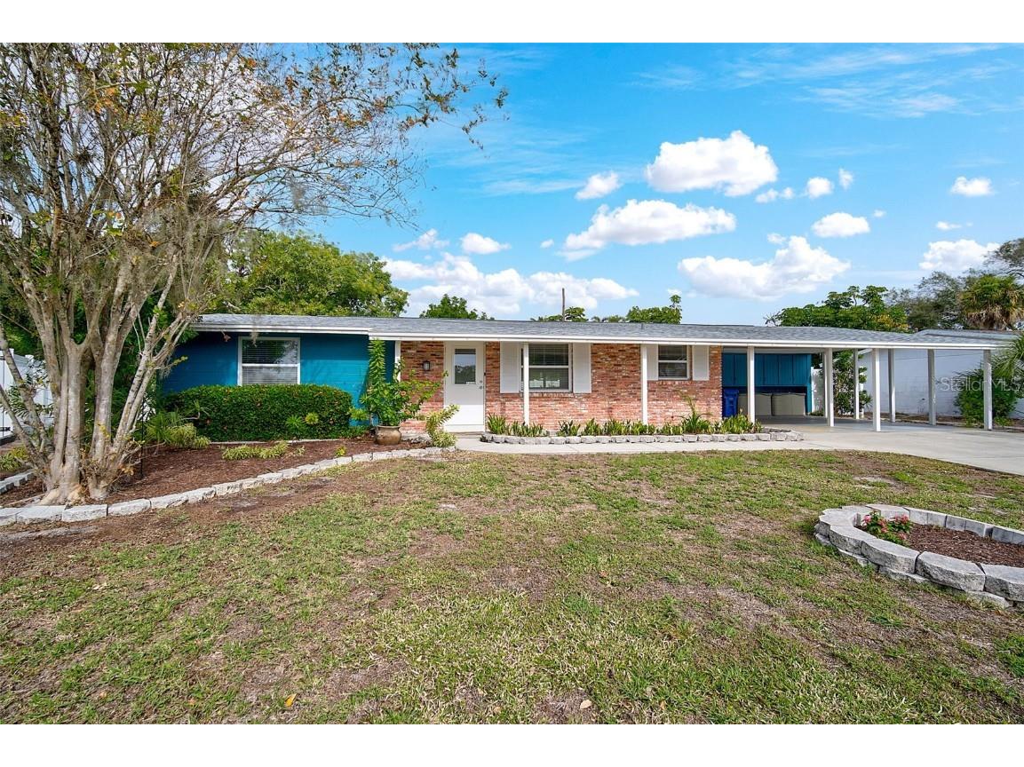 6426 Colonial Drive Sarasota FL 34231 A4585974 image1