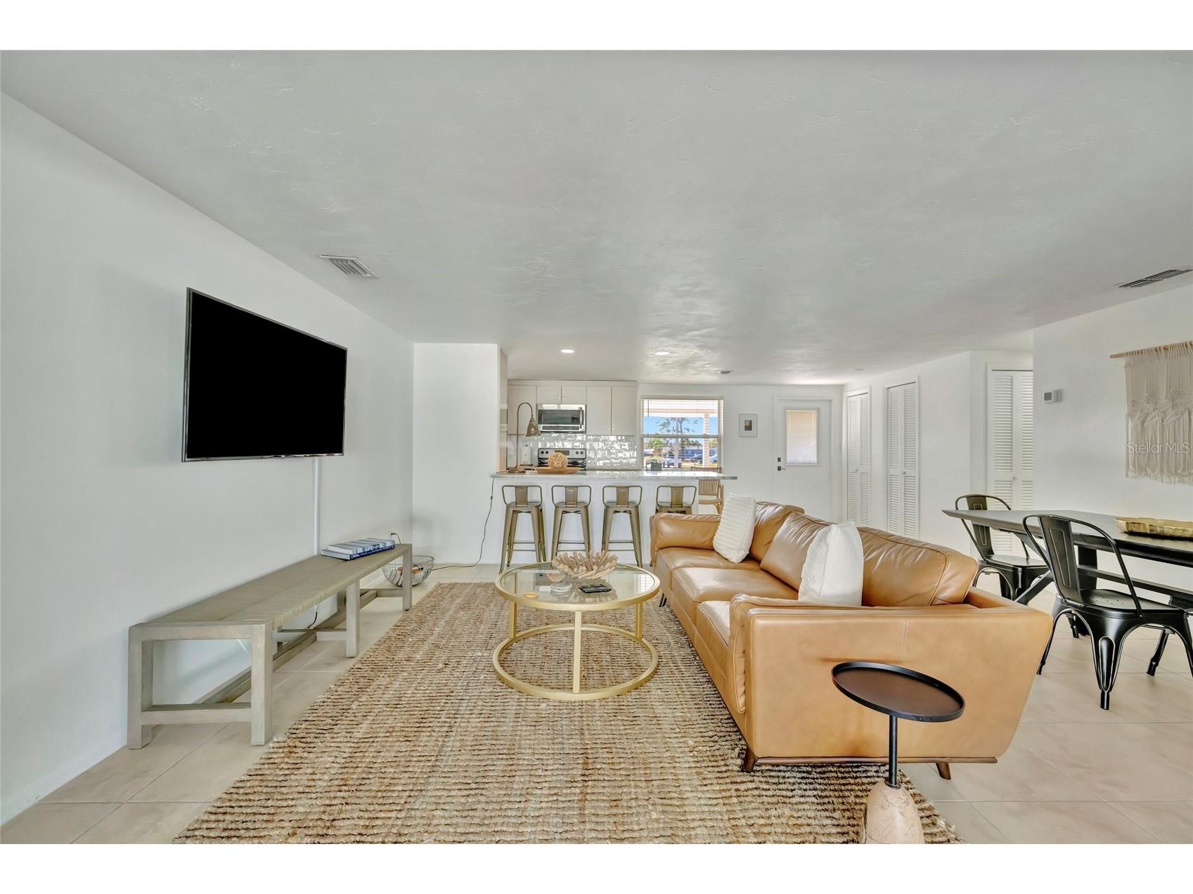 6426 Colonial Drive Sarasota FL 34231 A4681958 image11