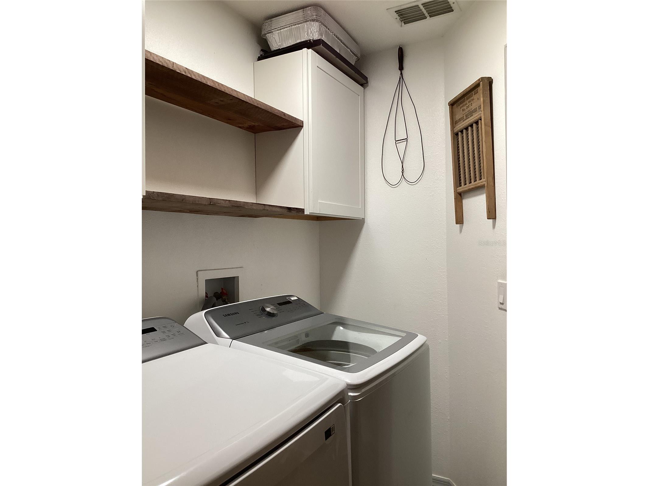 6426 Drake Court New Port Richey FL 34652 W7883067 image54