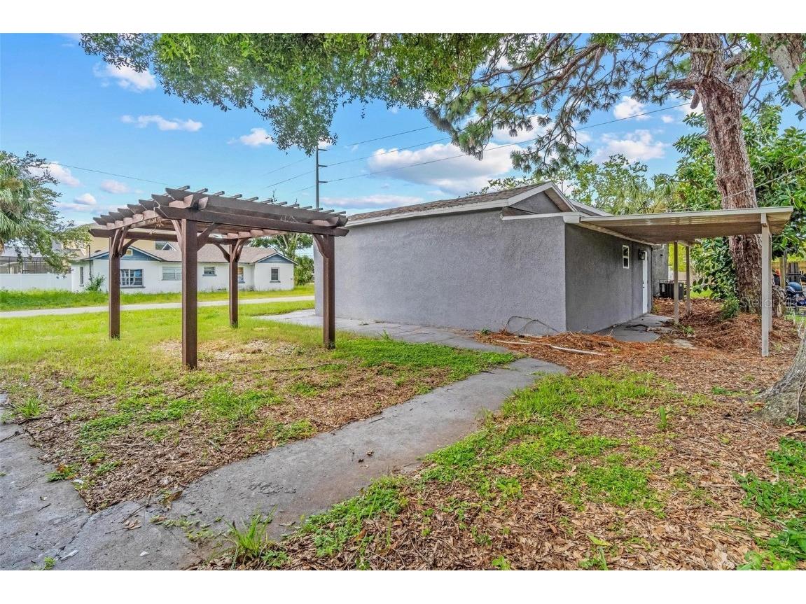 6426 S Himes Avenue Tampa FL 33611 TB8394670 image20