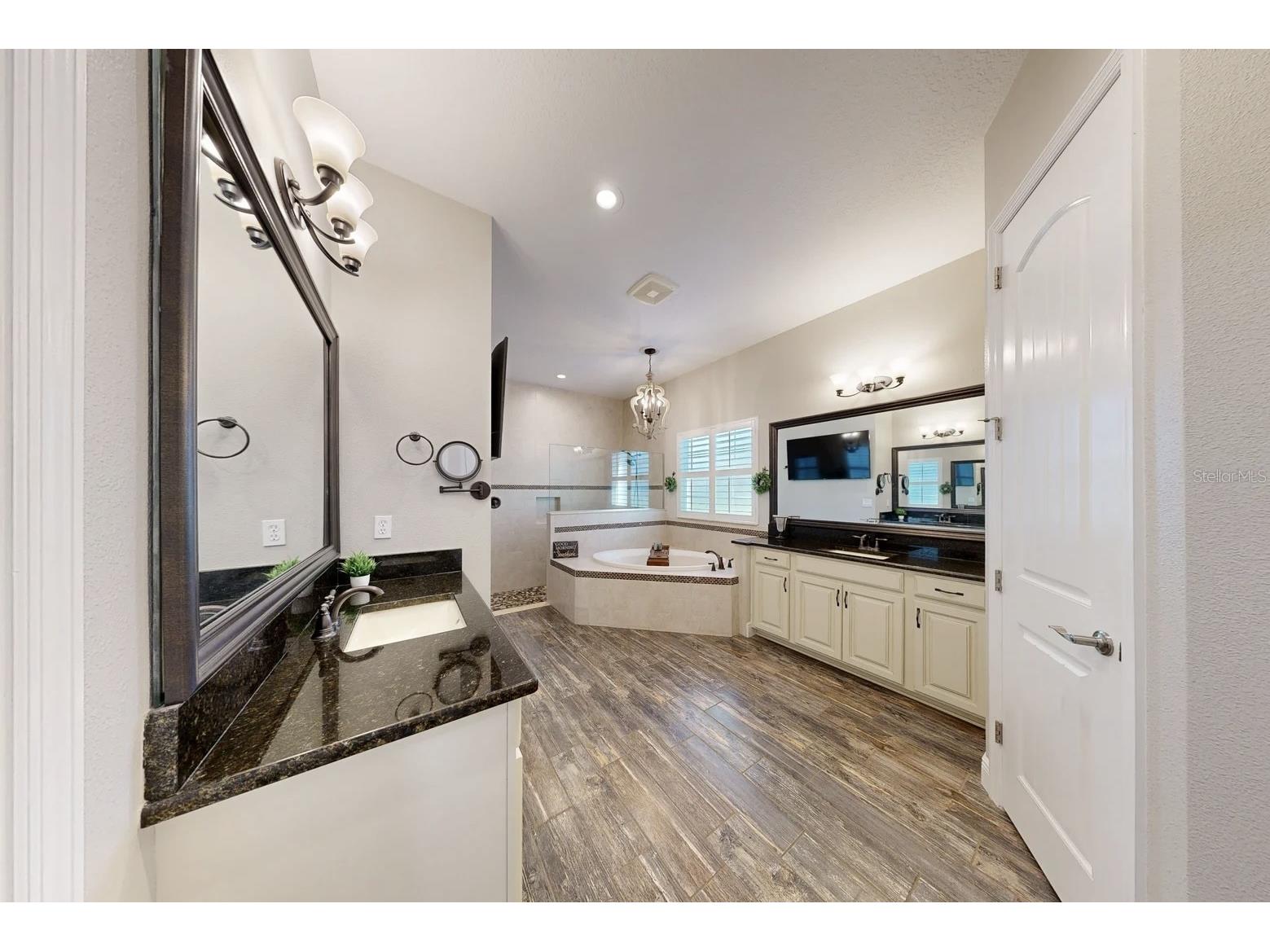 6426 Tideline Drive Apollo Beach FL 33572 TB8474023 image55