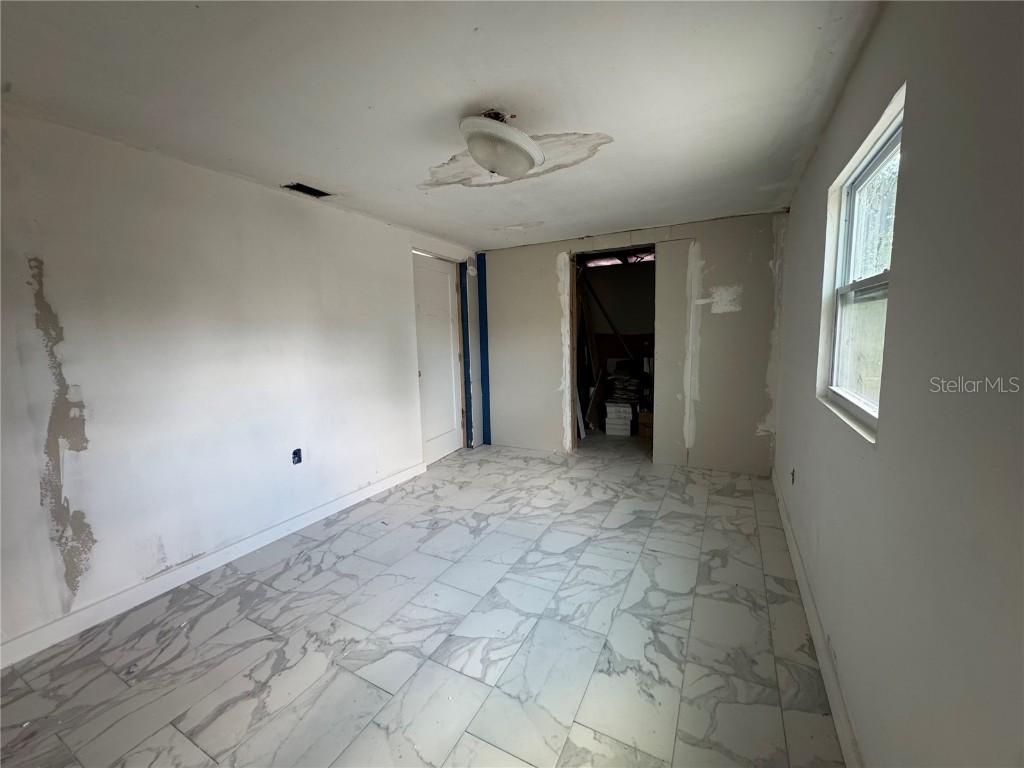 6427 A L Campbell Lane Seffner FL 33584 TB8454101 image9