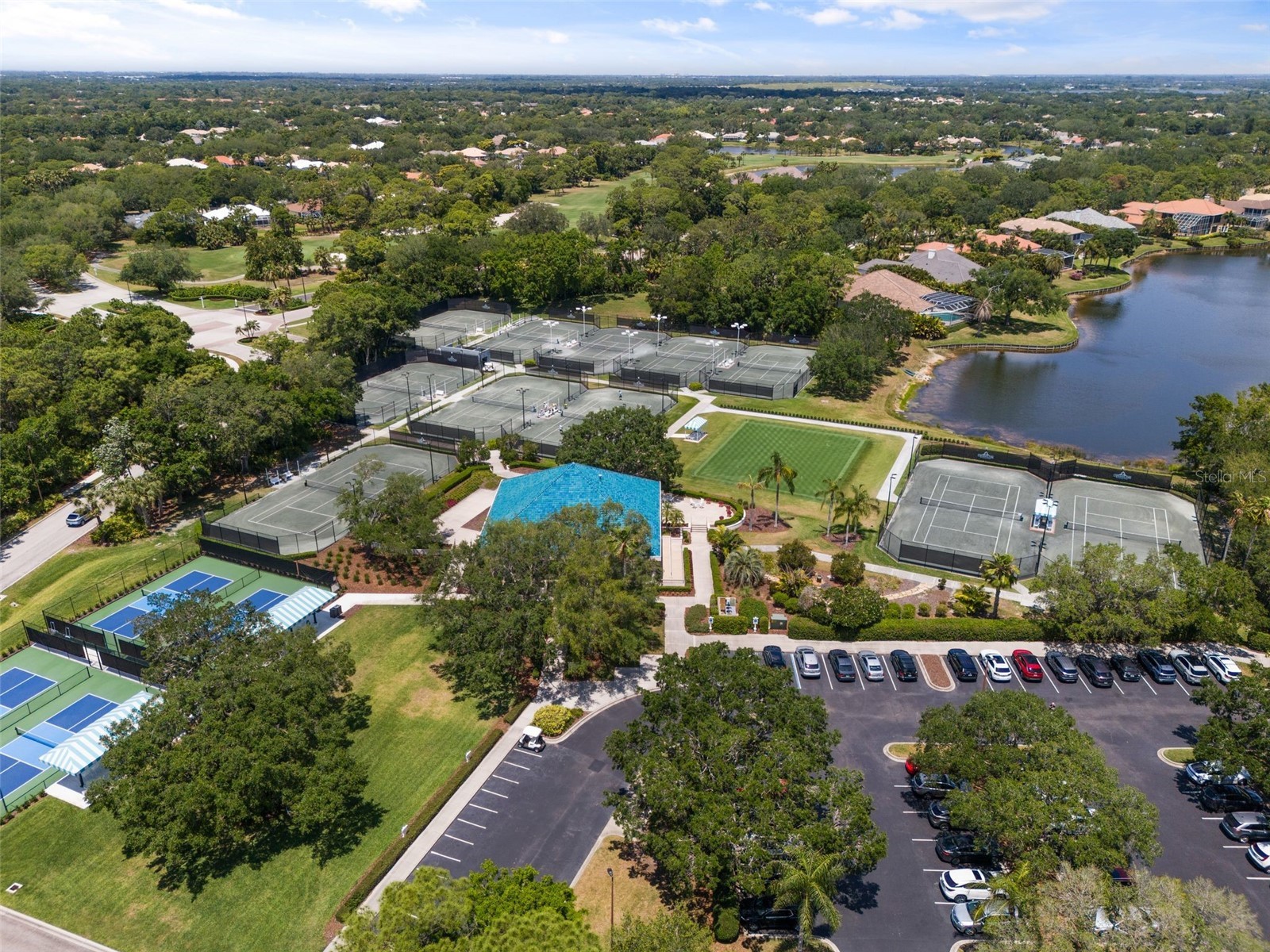 6427 Berkshire Place University Park FL 34201 A4681923 image52