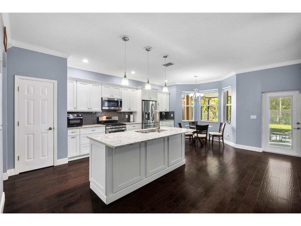 6427 Bridgecrest Drive Lithia FL 33547 TB8454386 image3