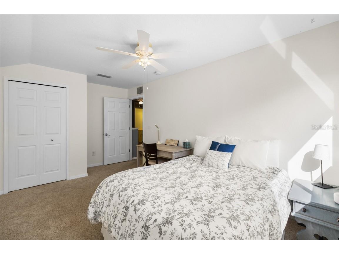 6427 Bridgecrest Drive Lithia FL 33547 TB8454386 image36