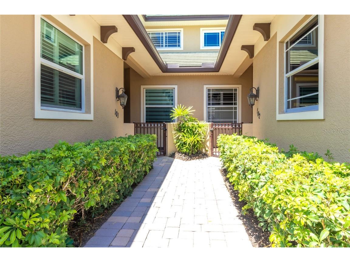 6427 Moorings Point Circle #101 Lakewood Ranch FL 34202 A4675821 image40