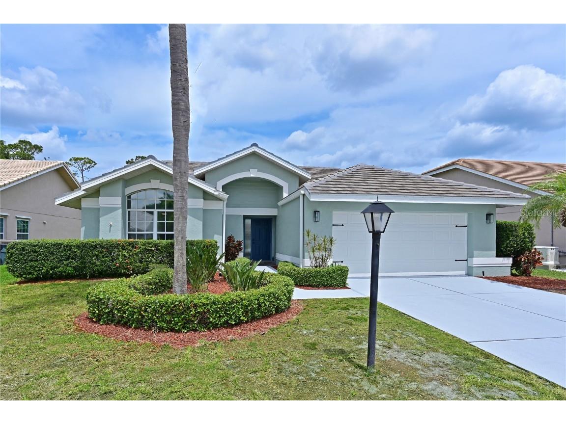 6427 Stone River Road Bradenton FL 34203 A4609175 image1