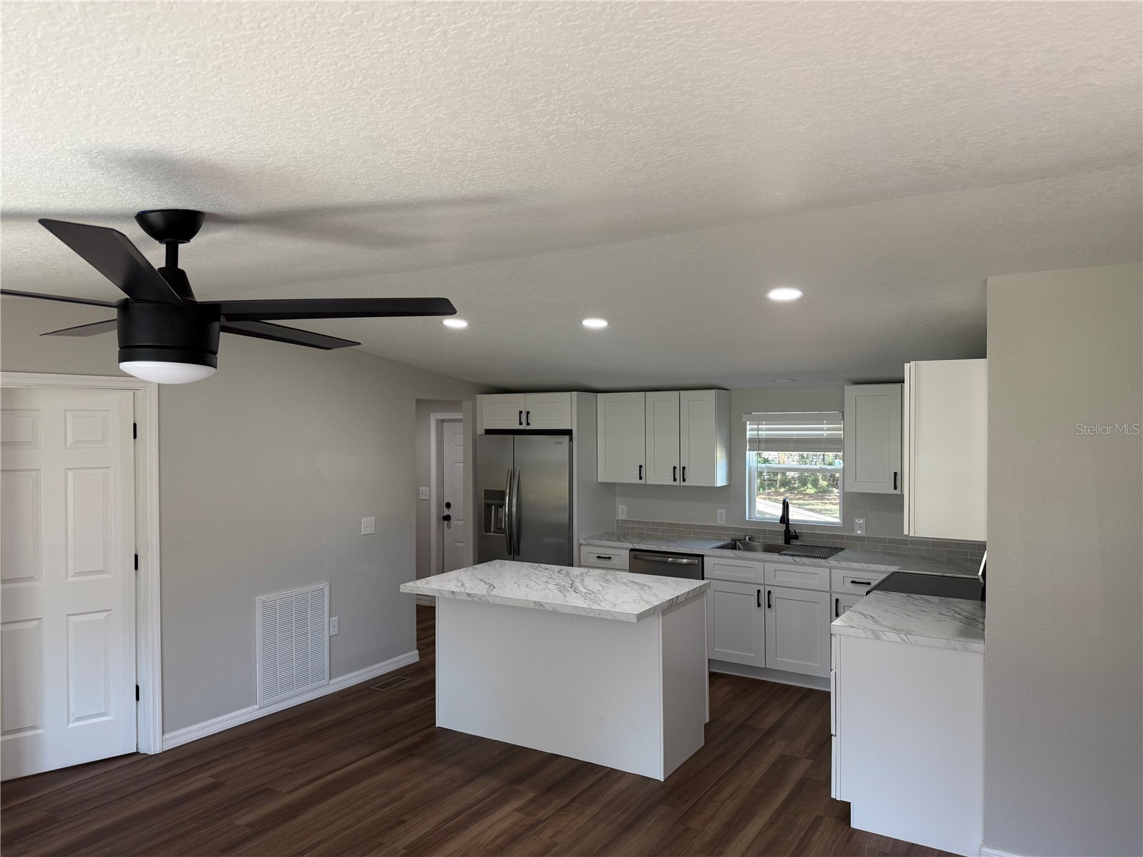 6428 Fernwood Drive Lakeland FL 33810 B4902301 image2