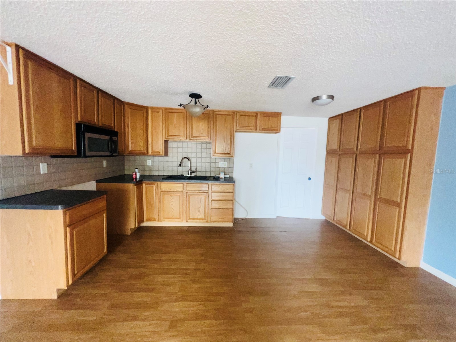 6428 Kentfield Avenue New Port Richey FL 34653 W7884713 image17