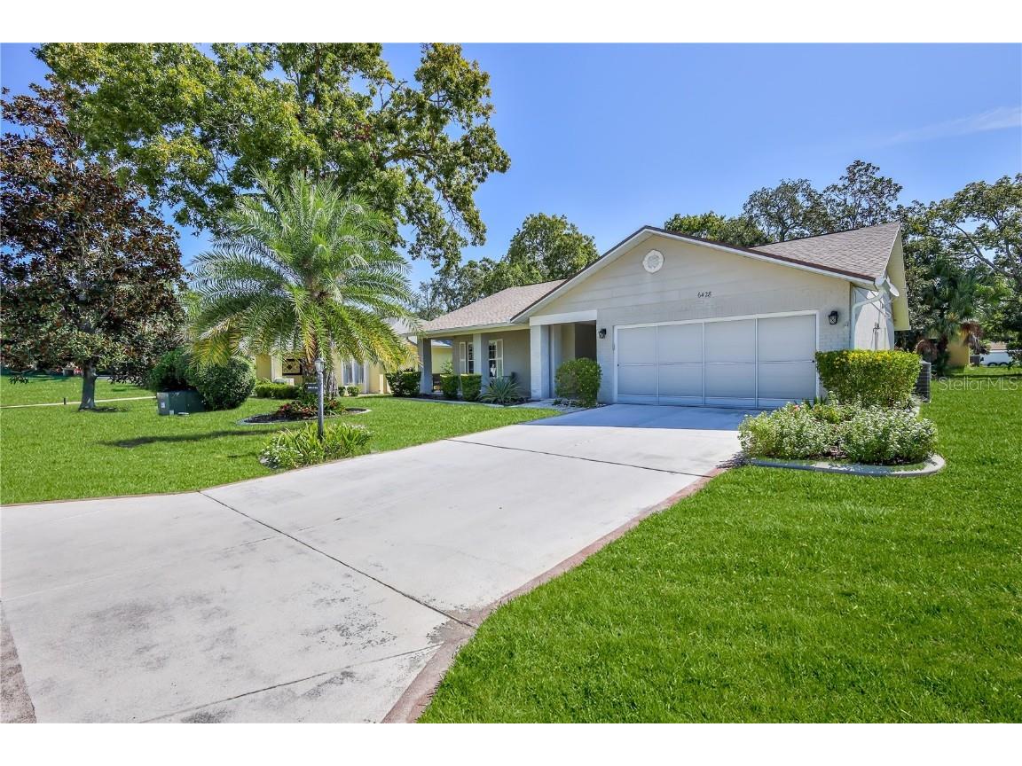 6428 Plantation Road Spring Hill FL 34606 W7878969 image3