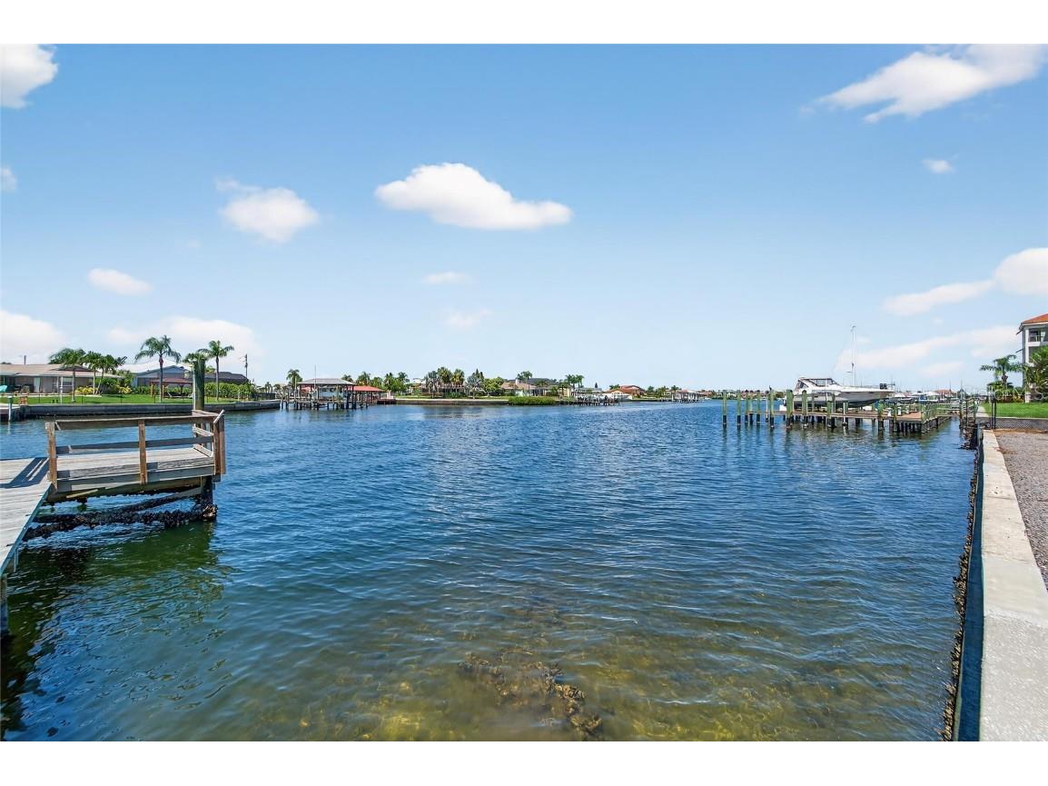 6428 Sunset Bay Circle Apollo Beach FL 33572 - LAKE SUNRISE CANAL TB8413269 image75