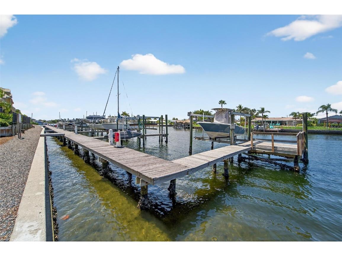 6428 Sunset Bay Circle Apollo Beach FL 33572 - LAKE SUNRISE CANAL TB8413269 image76