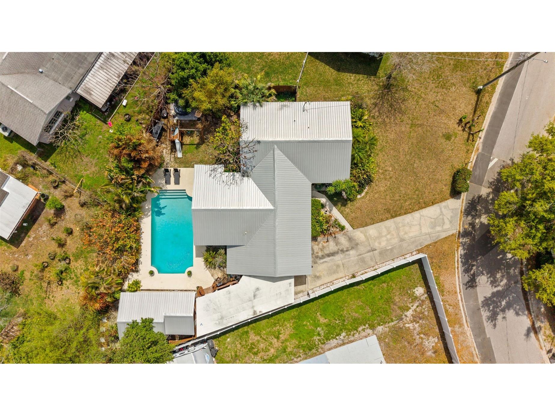 6429 N Gomez Avenue Tampa FL 33614 TB8485681 image29