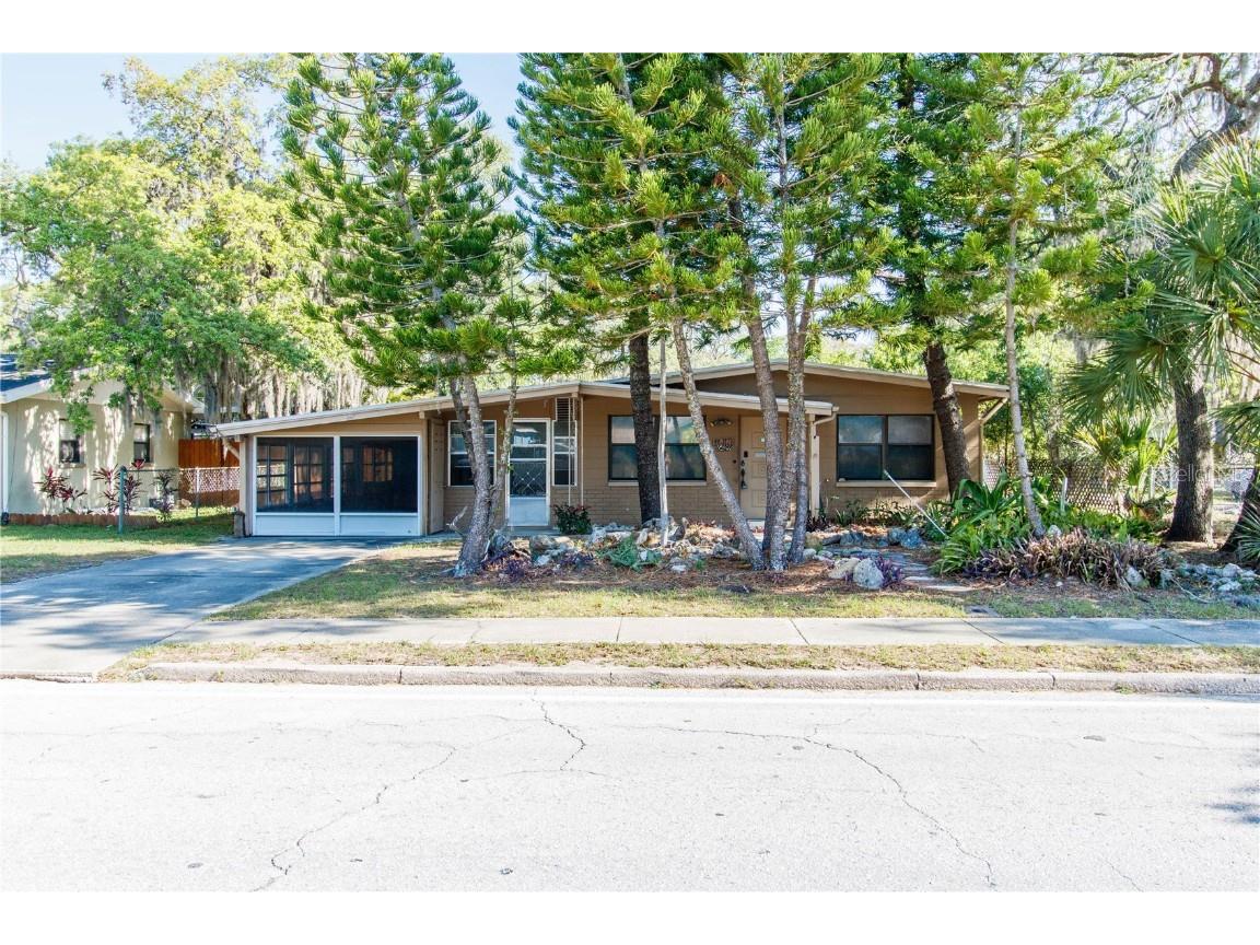 6429 Old Main Street New Port Richey FL 34653 W7864015 image1