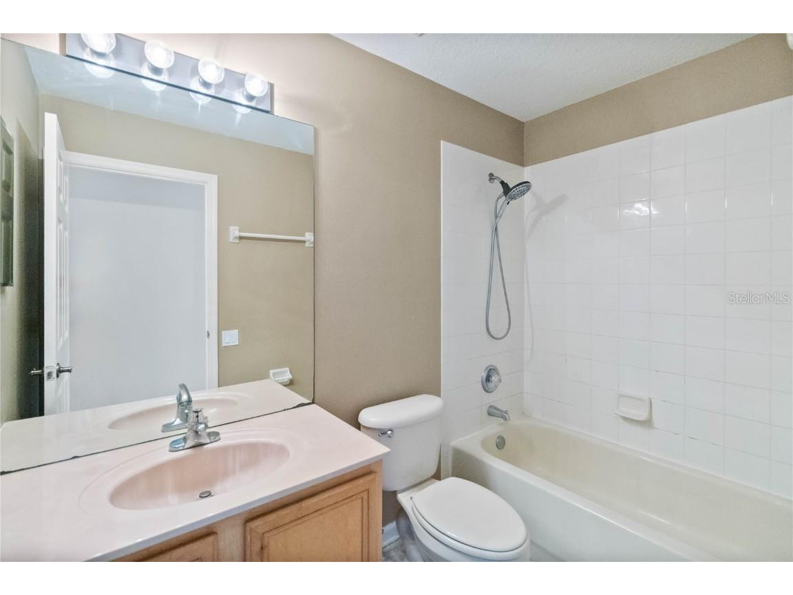 6429 Winder Oaks Boulevard Orlando FL 32819 O6333978 image23