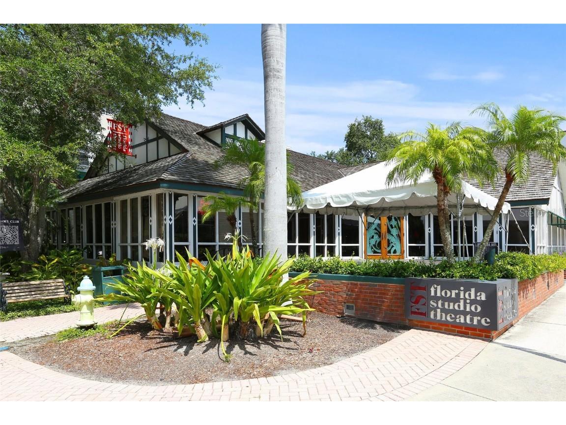 643 Calle De Peru Sarasota FL 34242 A4658846 image28