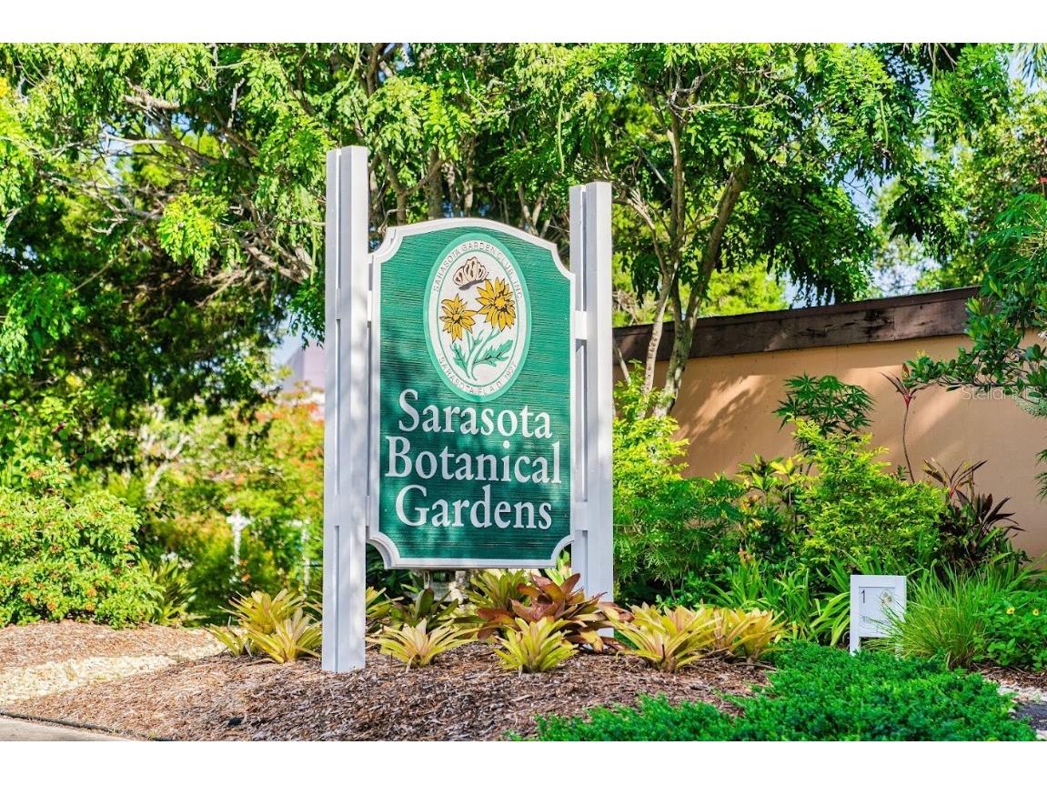 643 Calle De Peru Sarasota FL 34242 A4658846 image32