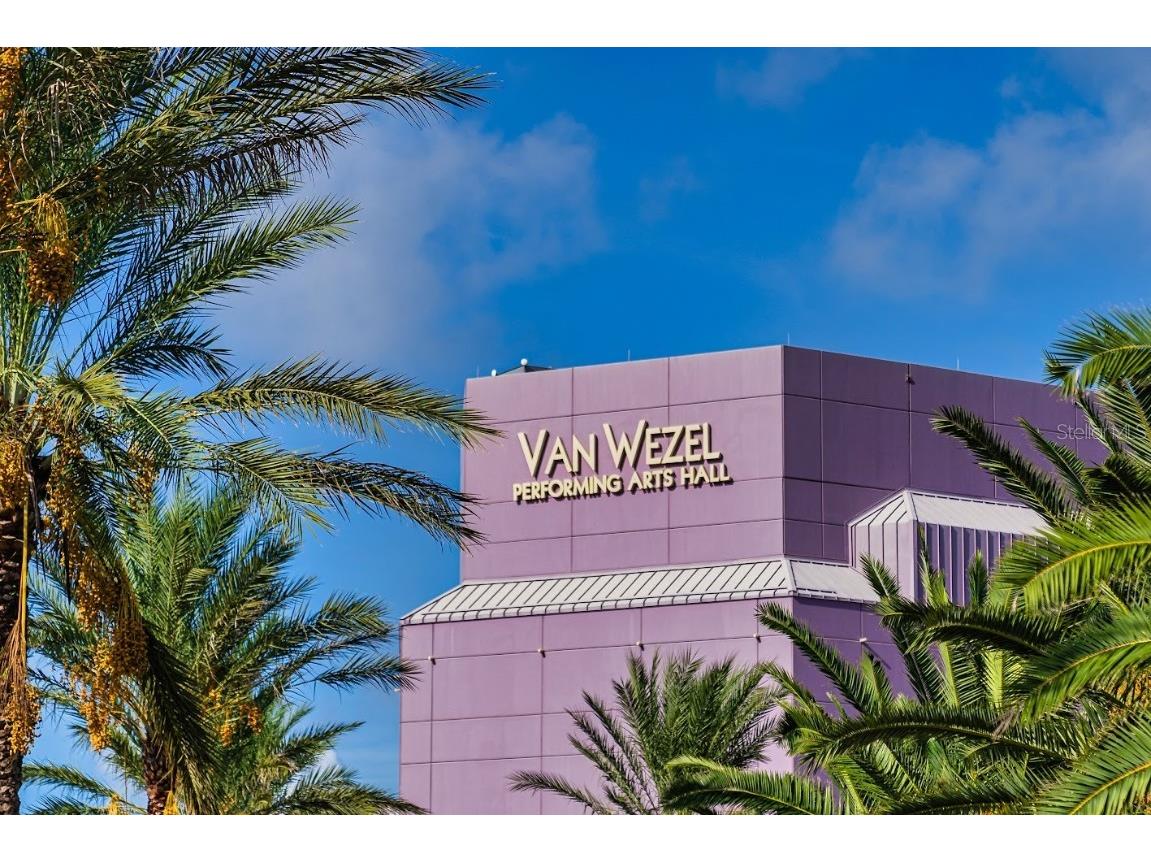 643 Calle De Peru Sarasota FL 34242 A4658846 image36