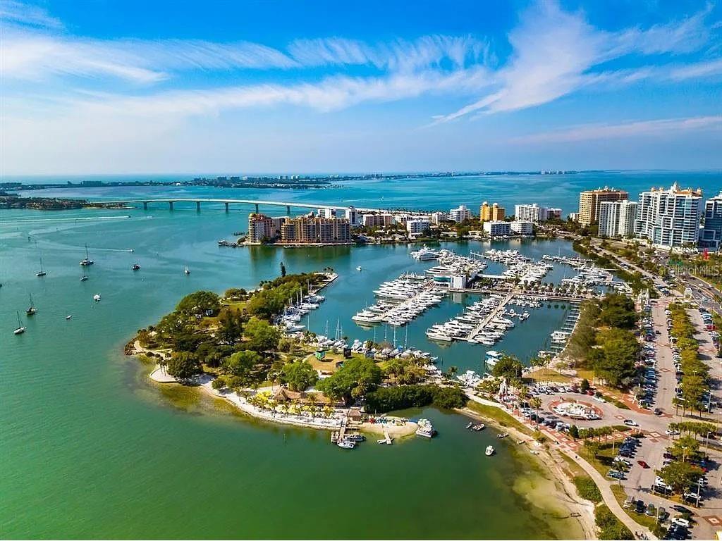 643 Calle De Peru Sarasota FL 34242 A4694451 image18