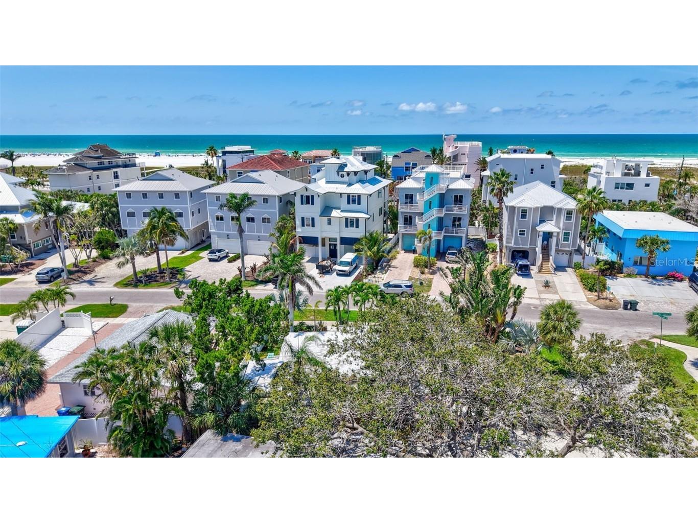 643 Calle Del Otono Sarasota FL 34242 A4653312 image43