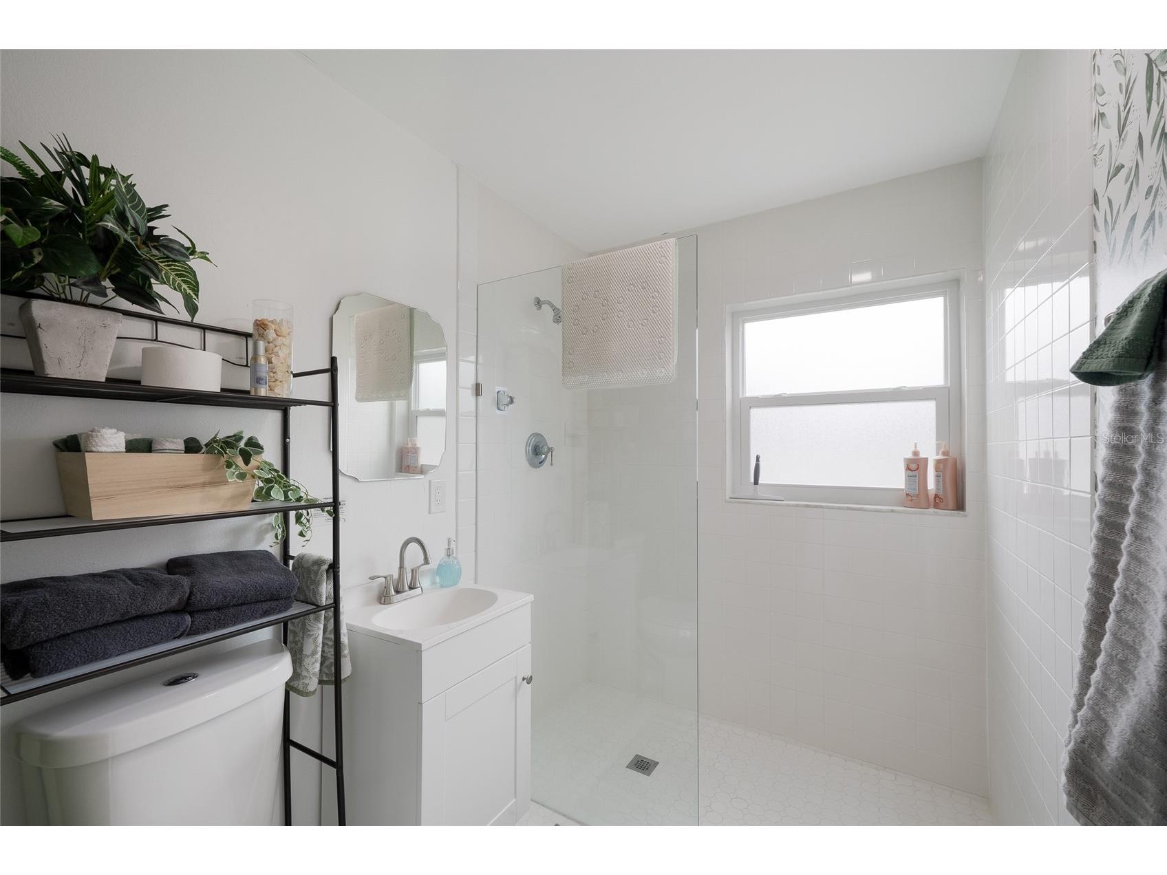 643 Mobile Road Venice FL 34293 A4696790 image17