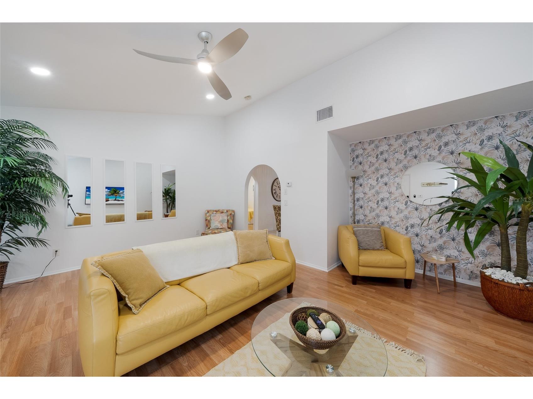 643 Mobile Road Venice FL 34293 A4696790 image6