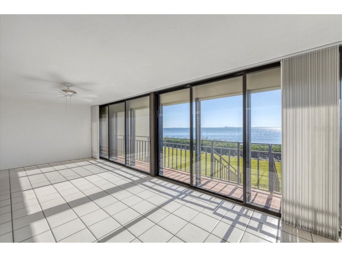 6430 Sun Eagle Lane #103 Bradenton FL 34210 - SARASOTA BAY A4642335 image12