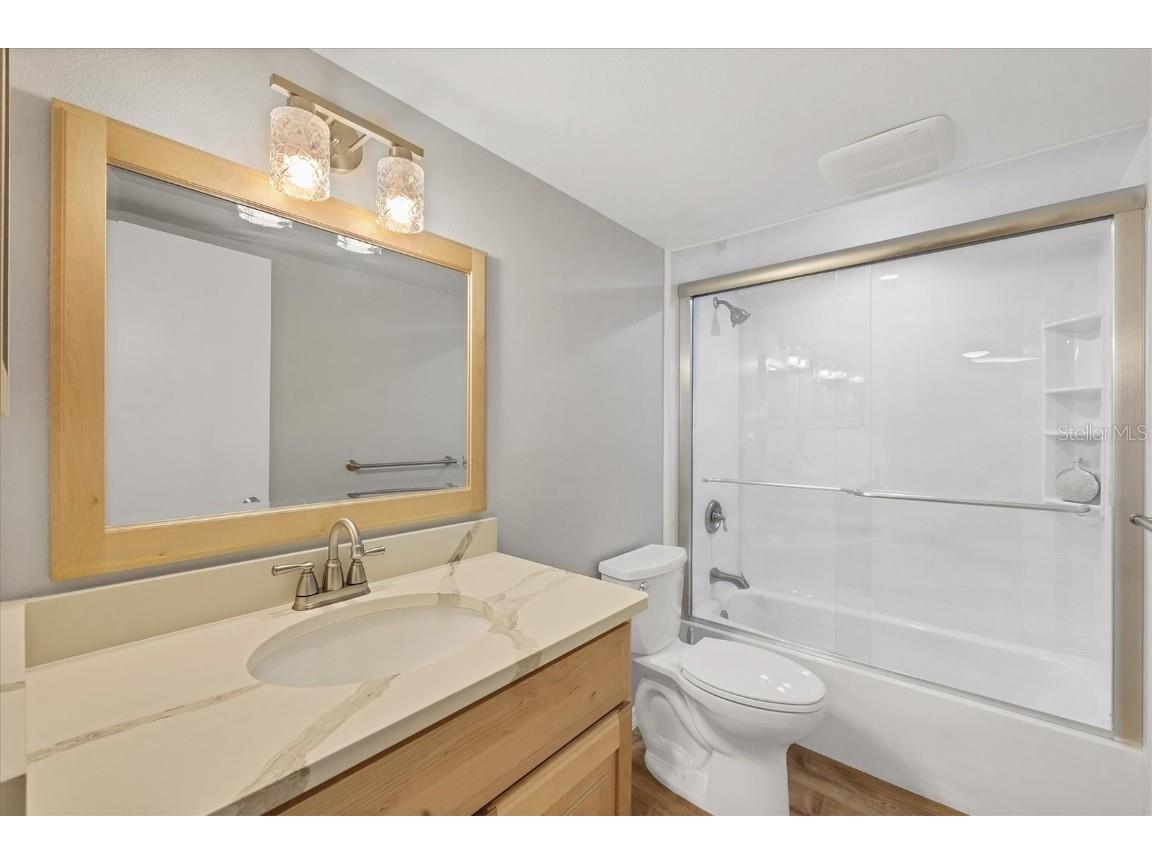 6430 Sun Eagle Lane #103 Bradenton FL 34210 - SARASOTA BAY A4642335 image20