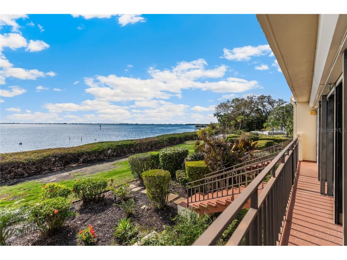 6430 Sun Eagle Lane #103 Bradenton FL 34210 - SARASOTA BAY A4642335 image3