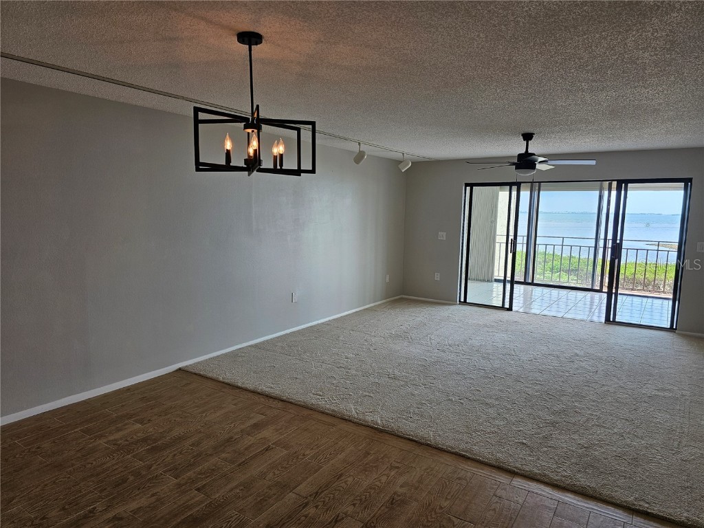 6430 Sun Eagle Lane #103 Bradenton FL 34210 - SARASOTA BAY A4655691 image6