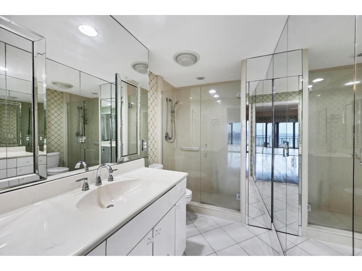 6430 Sun Eagle Lane #201 Bradenton FL 34210 - SARASOTA BAY A4664788 image21