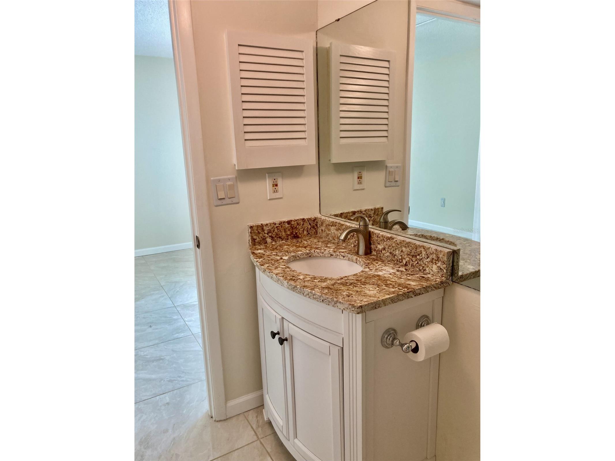 6430 Sun Eagle Lane #203 Bradenton FL 34210 - SARASOTA BAY A4651506 image21