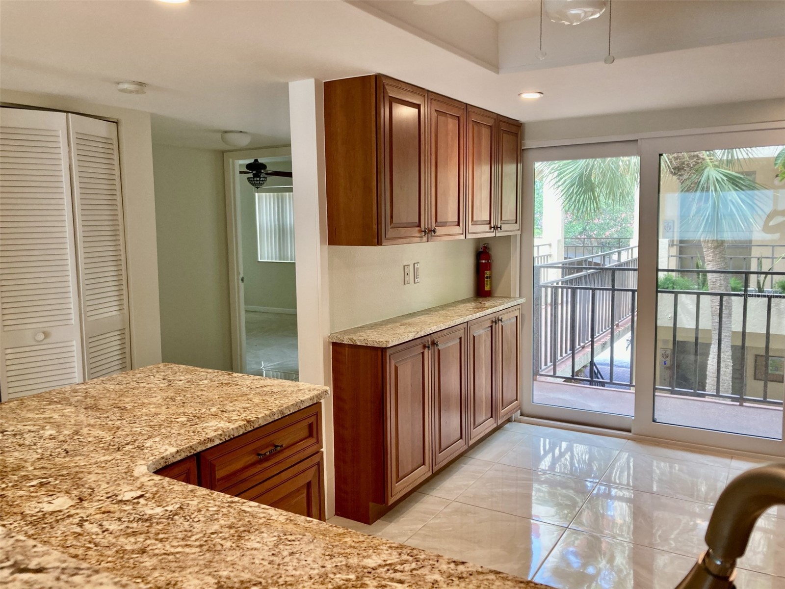 6430 Sun Eagle Lane #203 Bradenton FL 34210 - SARASOTA BAY A4651506 image8