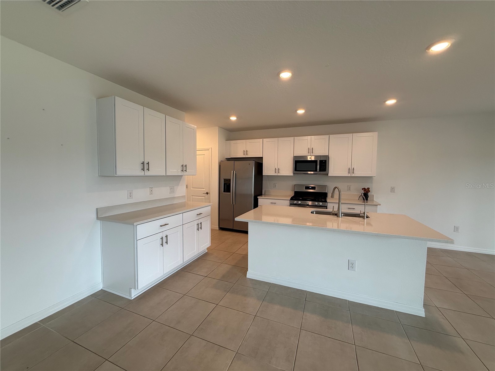 6431 Milestone Loop Palmetto FL 34221 A4690698 image6