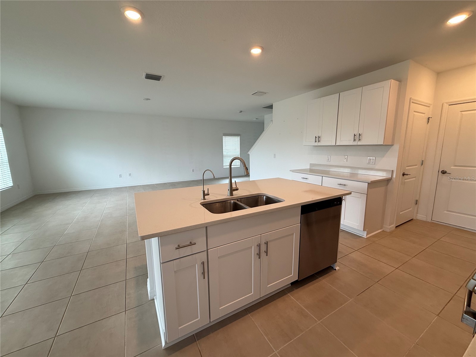 6431 Milestone Loop Palmetto FL 34221 A4690698 image8