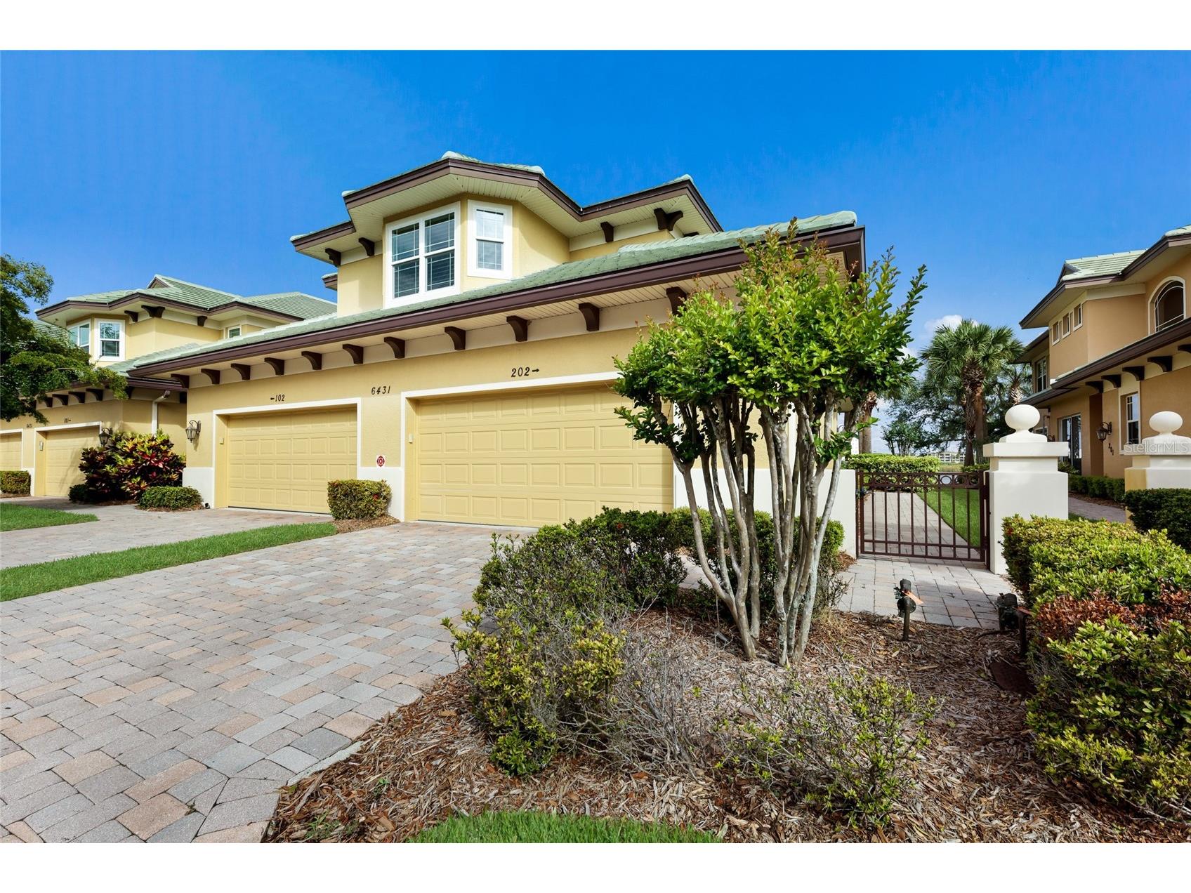 6431 Moorings Point Circle #202 Lakewood Ranch FL 34202 A4690134 image1