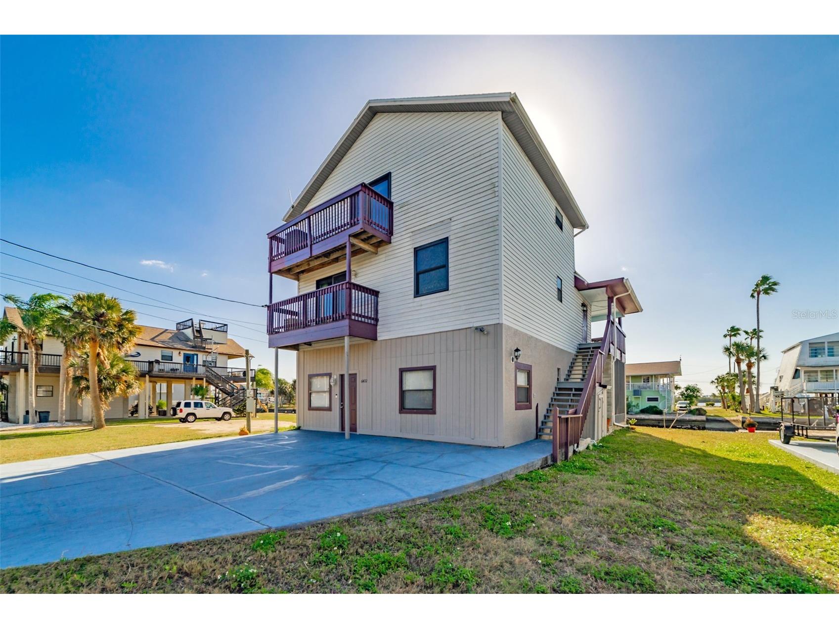 6432 Driftwood Drive Hudson FL 34667 W7881492 image1
