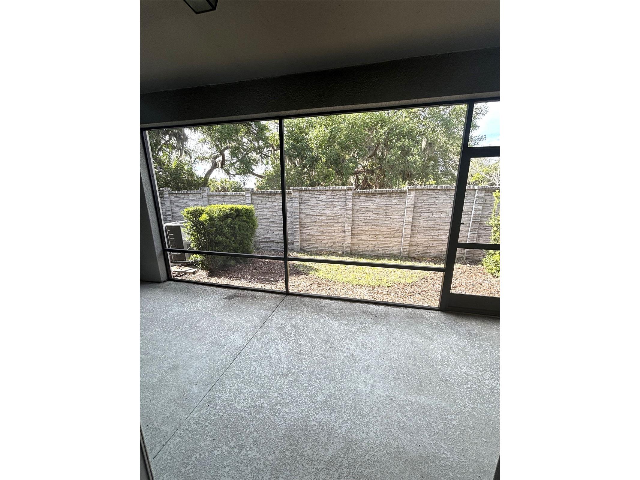 6433 Baytown Drive Sarasota FL 34240 A4690022 image4