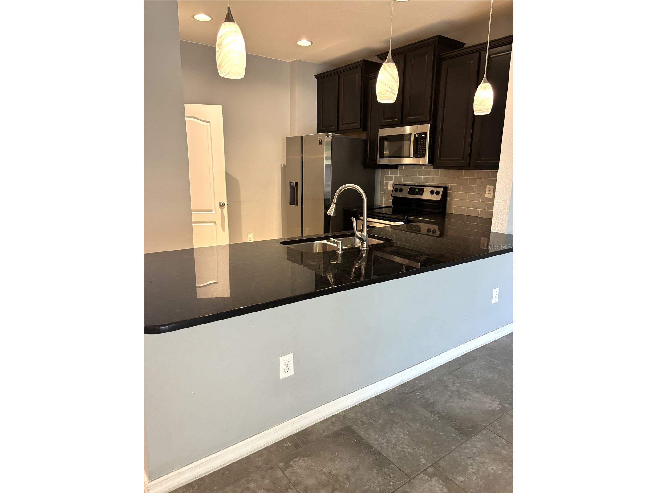6433 Baytown Drive Sarasota FL 34240 A4690022 image9